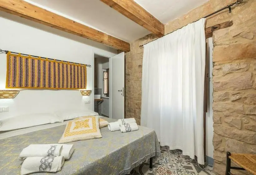 Standard-huone Parveke, Bed And Terrace Caterina