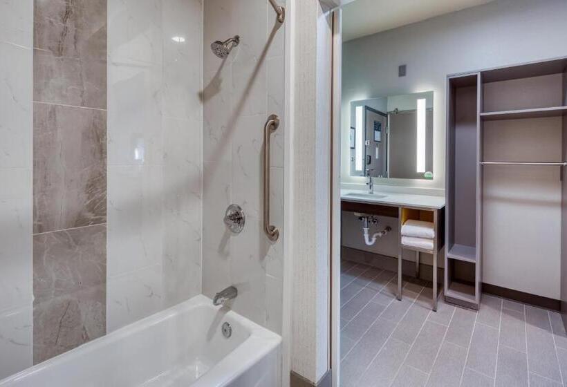 Стандартный Номер Кровать Кинг, Holiday Inn   Kansas City   Downtown, An Ihg
