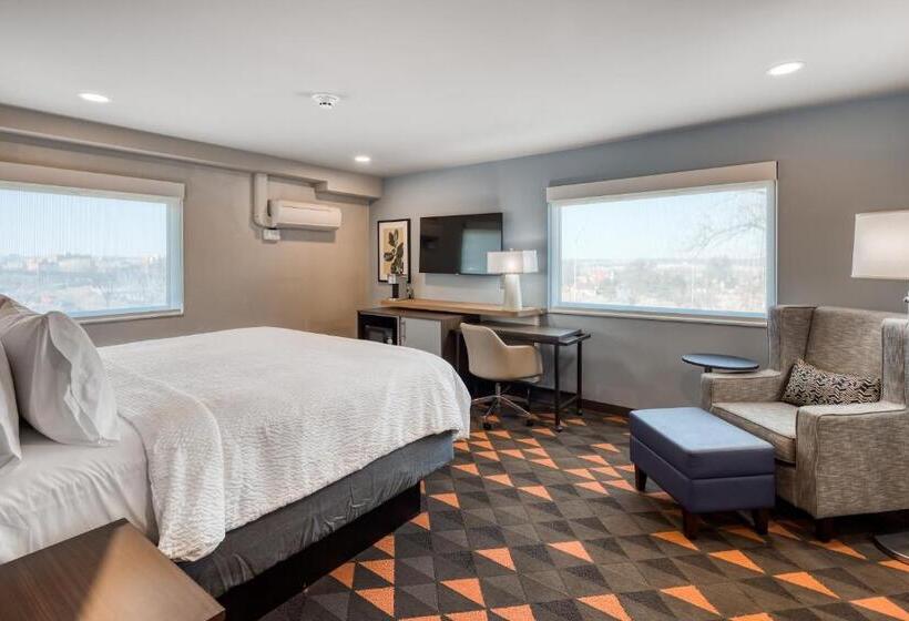 Номер Премиум, Holiday Inn   Kansas City   Downtown, An Ihg