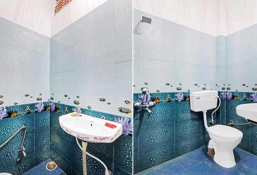 اتاق کلاسیک سه تخته, Spot On Hotel Rawat