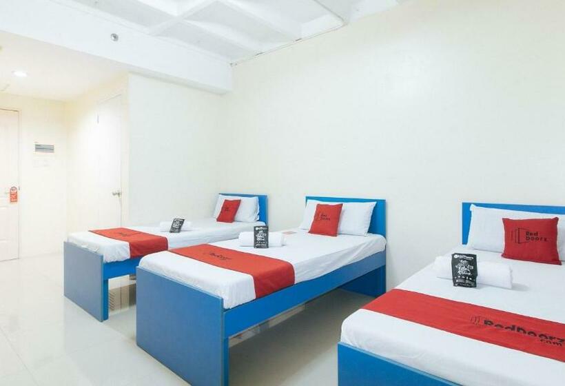 اتاق استاندارد سه نفره, Reddoorz @ Insular Square Mandaue City