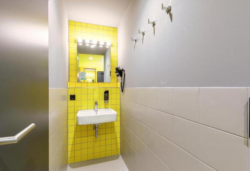 Семейный Номер, Meininger Hotel Dresden Zentrum