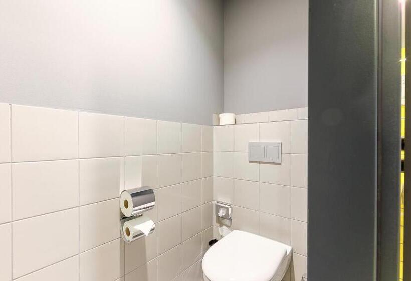 Семейный Номер, Meininger Hotel Dresden Zentrum