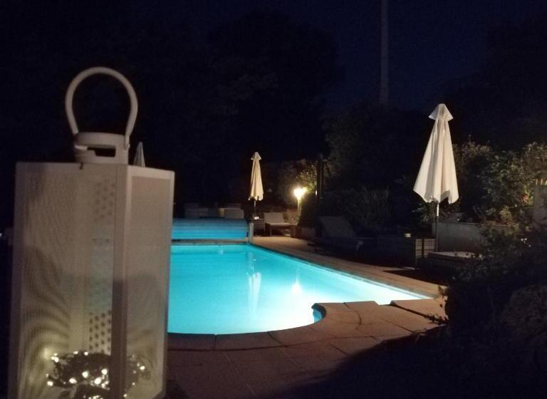 Standard room with outdoor bath, Villa Bayarde