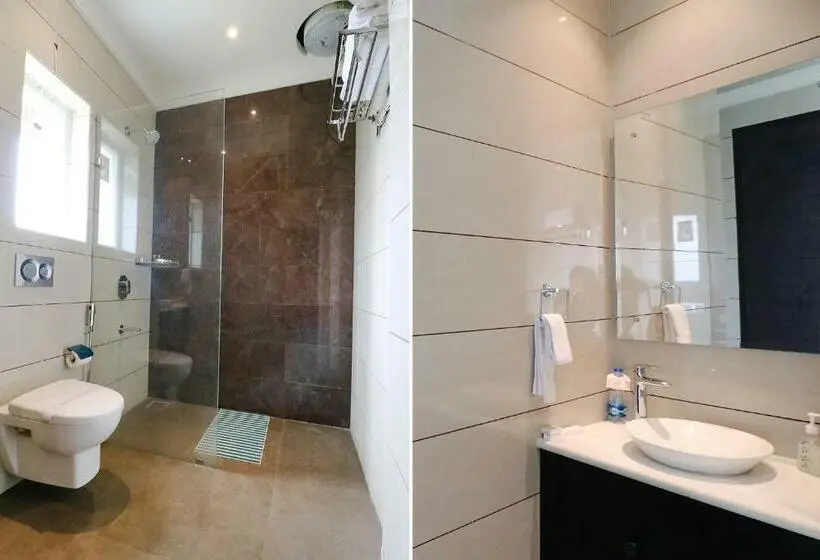 デラックスルーム, Fabhotel K9 Villa
