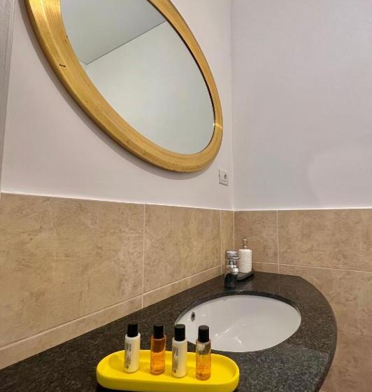 דירת חדר, Complex Popdan