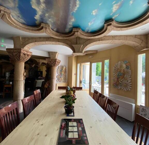 スタンダード4人部屋, Home Le Soft Vic Sur Cère