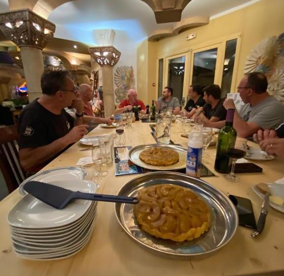 スタンダード4人部屋, Home Le Soft Vic Sur Cère