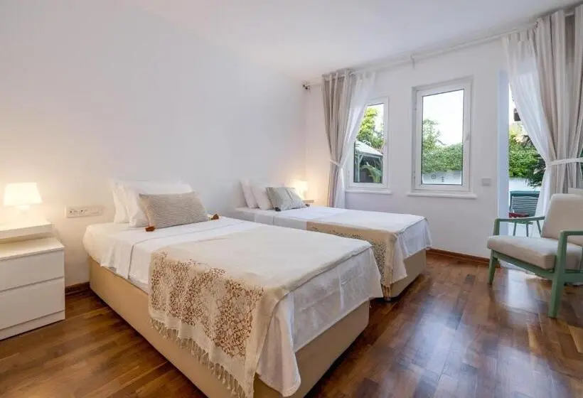 اتاق استاندارد با بالکن, Yonca Anjelika Otel