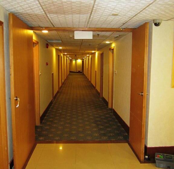 اتاق استاندارد با چشم‌انداز رودخانه, Nanfang Dasha