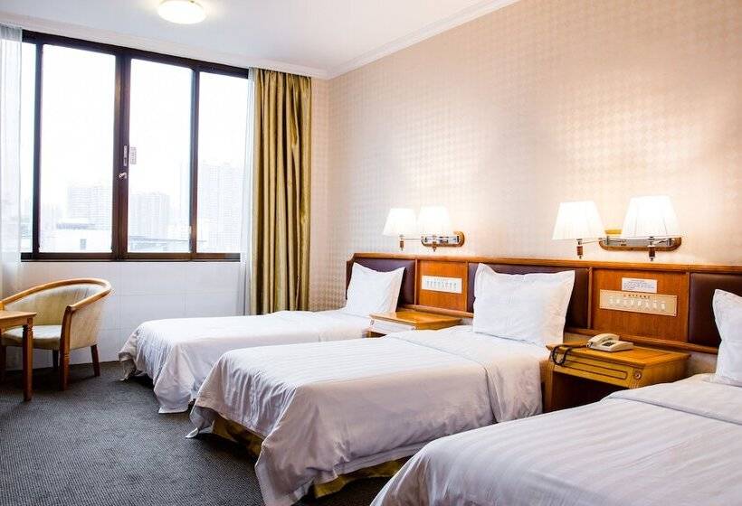 اتاق استاندارد سه نفره, Nanfang Dasha