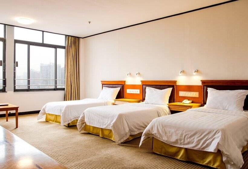 اتاق استاندارد سه نفره, Nanfang Dasha