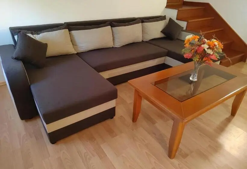テラス付き１ベッドルームアパートメント, Garda Wellness Apartmanház
