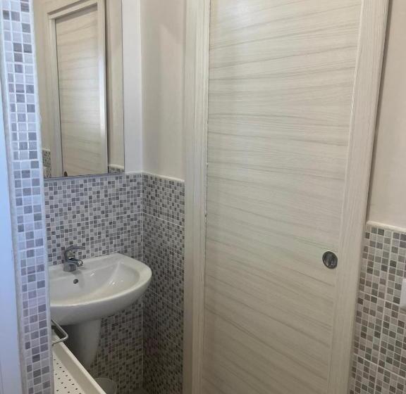 スタンダード４人部屋, B&b Il Sorriso Di Monica