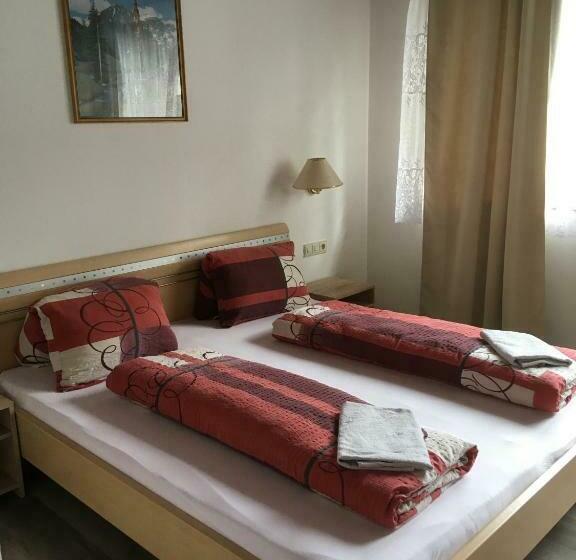 Номер Стандарт, Pension Steiner, Matrei Am Brenner !!no Late Check In,no Breakfast!!