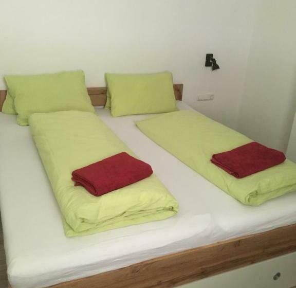 Номер Стандарт, Pension Steiner, Matrei Am Brenner !!no Late Check In,no Breakfast!!