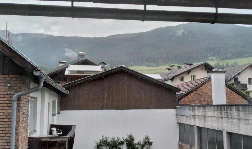 Семейный Номер, Pension Steiner, Matrei Am Brenner !!no Late Check In,no Breakfast!!