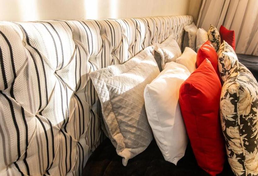 디럭스 트리플 룸, Pousada Geada De Campos