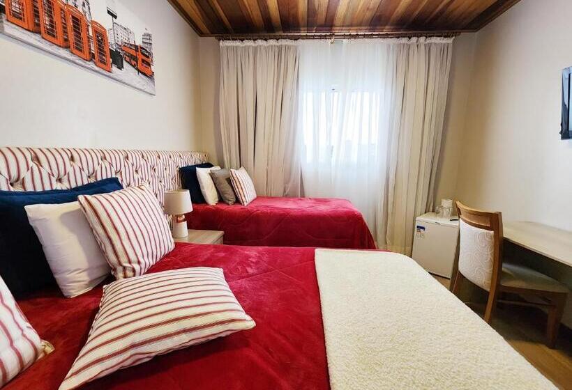 패밀리 룸, Pousada Geada De Campos