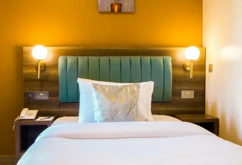 Chambre Standard Individuelle, Horizon Entebbe