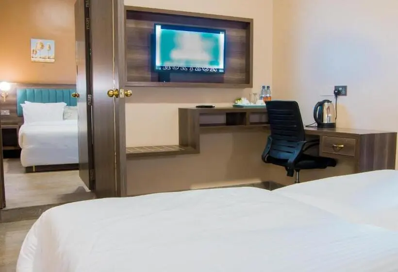 Chambre Familiale, Horizon Entebbe