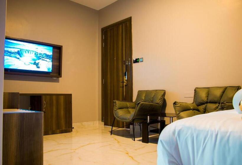 اتاق لوکس با تخت بزرگ, Horizon Entebbe