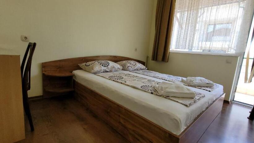 شقة غرفتين, стаи за гости нептун