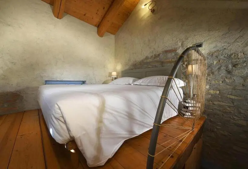 デラックススイート, Cà  D Calin Casa Nel Borgo