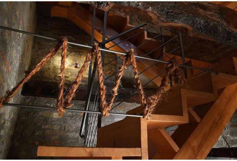 デラックススイート, Cà  D Calin Casa Nel Borgo