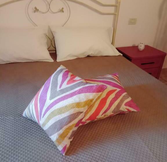 فيلا غرفة نوم واحدة مع مسبح, Casolare Brossi