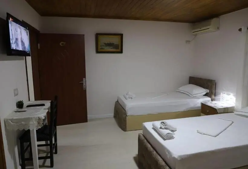 اتاق سوپریور سه تخته, Guest House Bumbli