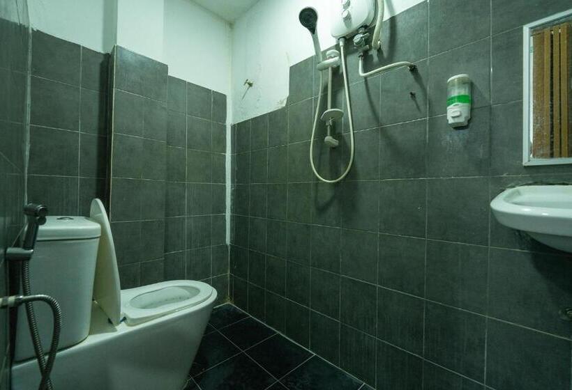 חדר דלוקס, Mrj Hotel Wakaf Che Yeh 2