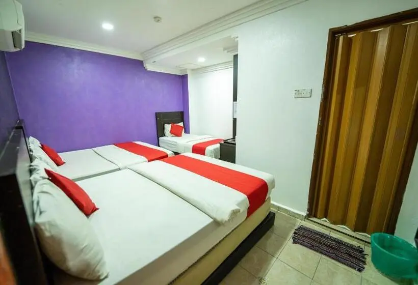 Perhehuone, Mrj Hotel Wakaf Che Yeh 2
