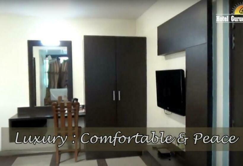 חדר דלוקס, Gurudev Palace, Banda Couples Not Allowed