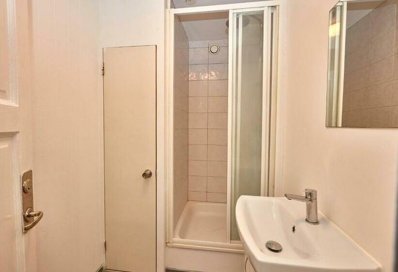 اتاق استاندارد با سرویس بهداشتی مشترک, Kastali Guesthouse