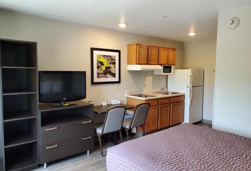 Номер Стандарт 2 Двуспальные Кровати, Woodspring Suites Kansas City Mission