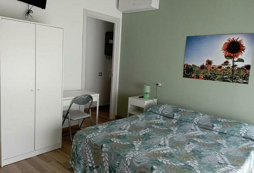 Номер Стандарт Трехместный, B&b Salsedine E Girasoli