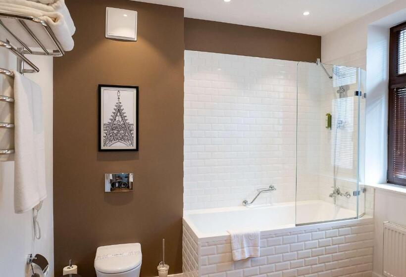 شقة إدارية غرفة واحدة, Best Western Plus Market Square Lviv