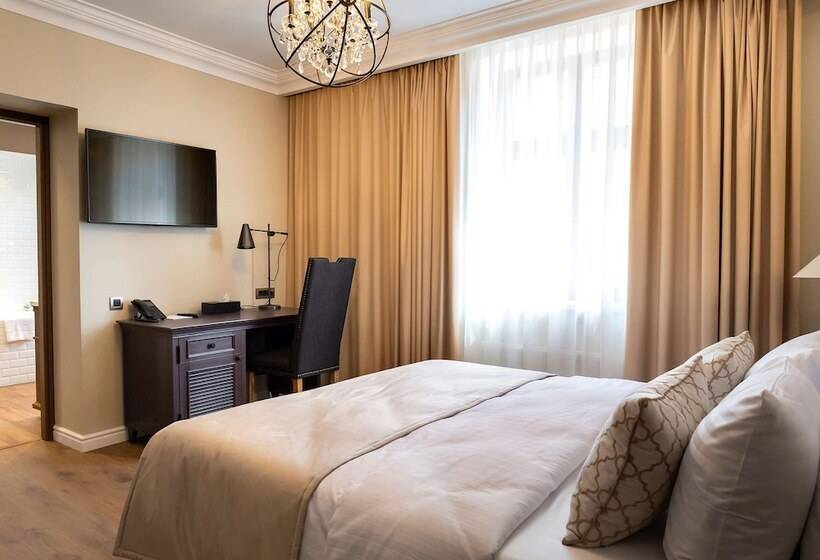 شقة إدارية غرفة واحدة, Best Western Plus Market Square Lviv