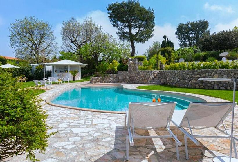 Номер Deluxe с Балконом, Resort Ravenna