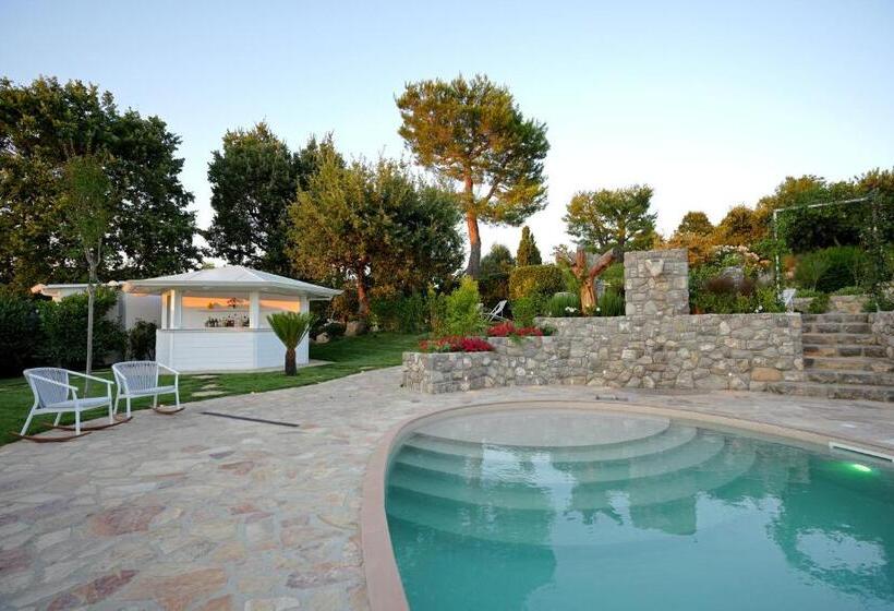 חדר סטנדרט עם מיטת קינג, Resort Ravenna