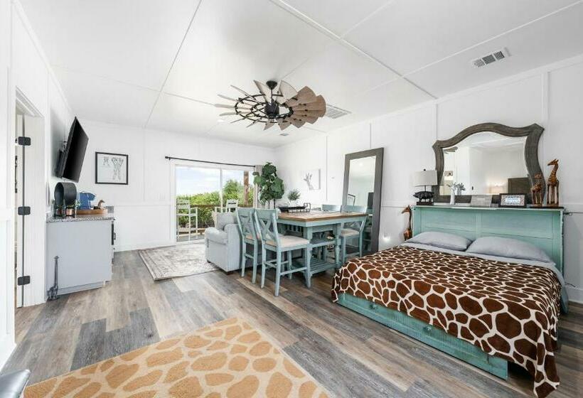 발코니가 있는 스위트, Blue Hills Ranch