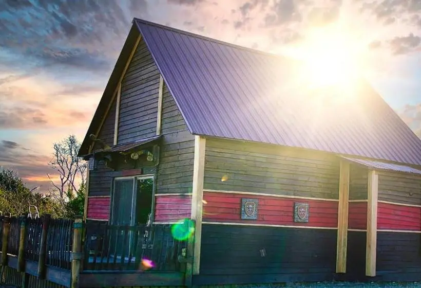 スーペリアスタジオ, Blue Hills Ranch