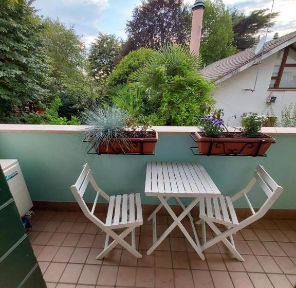 חדר סטנדרט חדר אמבטיה משותף, Private Room Near Treviso Mira