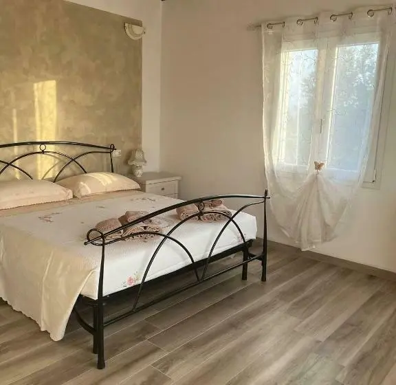 スタンダードルーム, Villa Flora Di Capriata D Orba