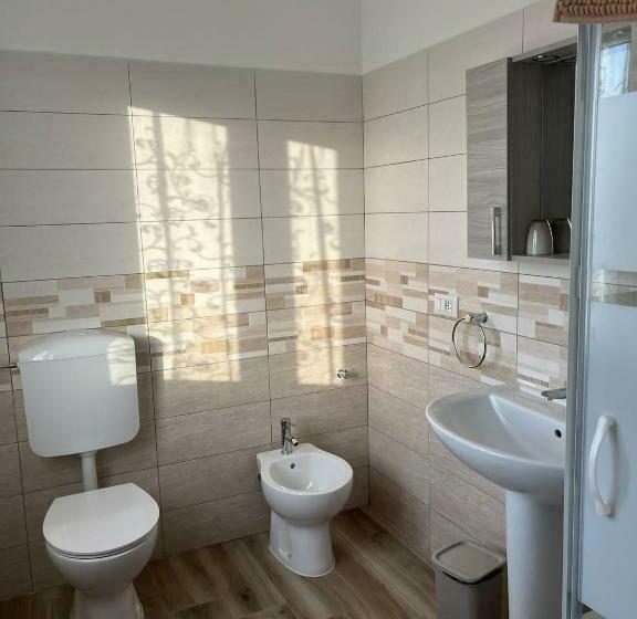 スタンダードルーム, Villa Flora Di Capriata D Orba