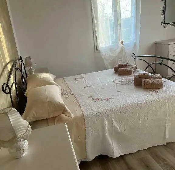 スタンダードルーム, Villa Flora Di Capriata D Orba