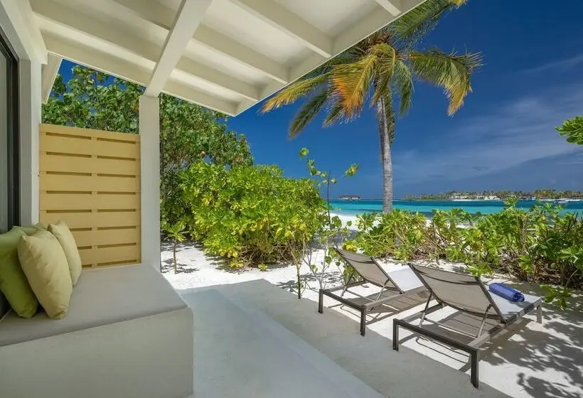ویلای 1 خوابه, Oblu Xperience Ailafushi - All Inclusive