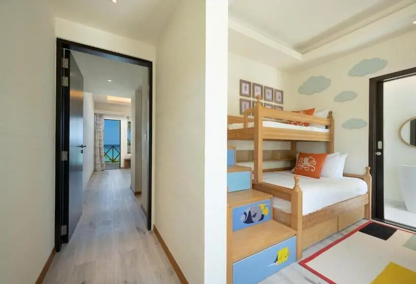 اتاق خانوادگی با چشم‌انداز دریا, Oblu Xperience Ailafushi - All Inclusive