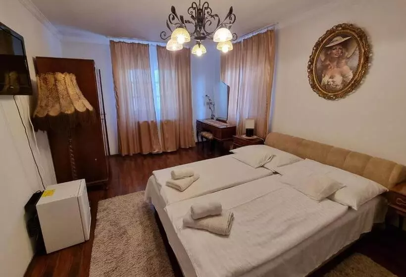 スーペリアールーム, Bástya Wellness Hotel Nyírbátor
